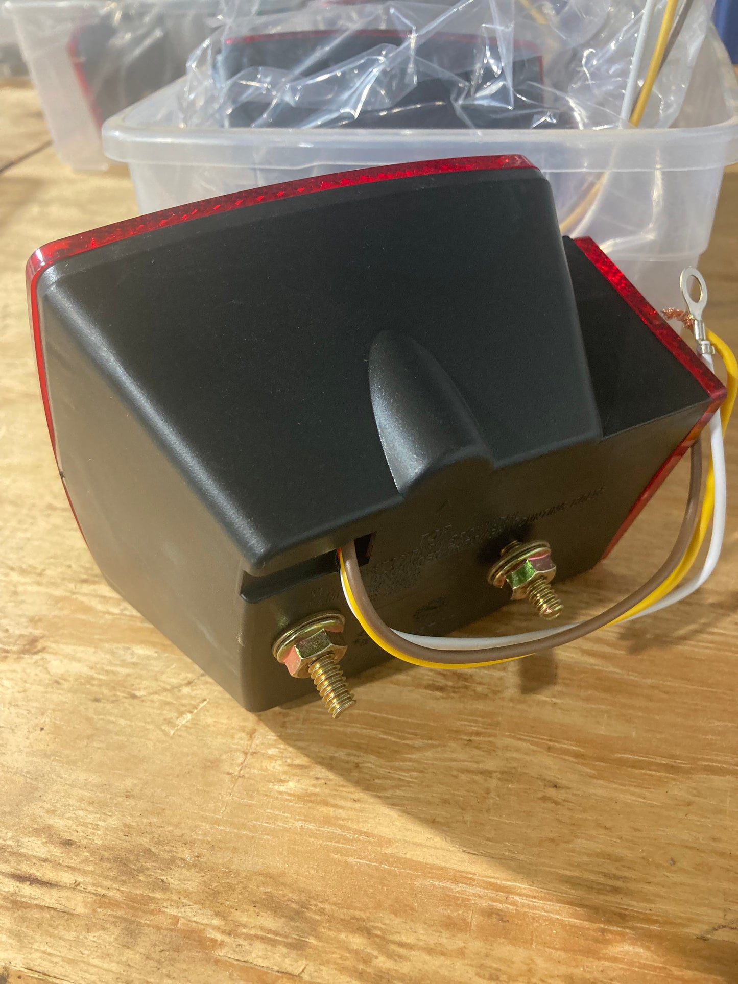 Led Stud Mount S/T/T Light LH